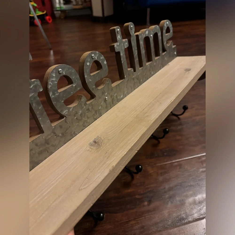 Rustic coffee bar 、coffee mug wall shelf storage rack，kitchen storage